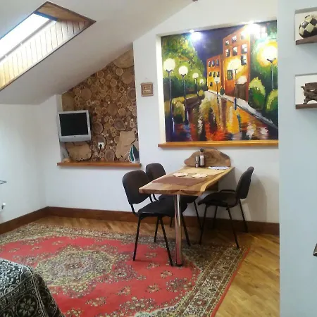 квартира-студія トラスコヴェッツ