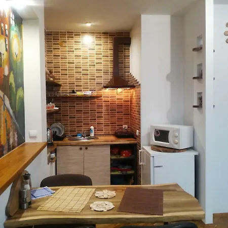 квартира-студія 아파트 트루스카베츠